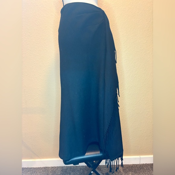Vintage 100% Wool Ralph Lauren Black Maxi Skirt with Fringe - Picture 4 of 16